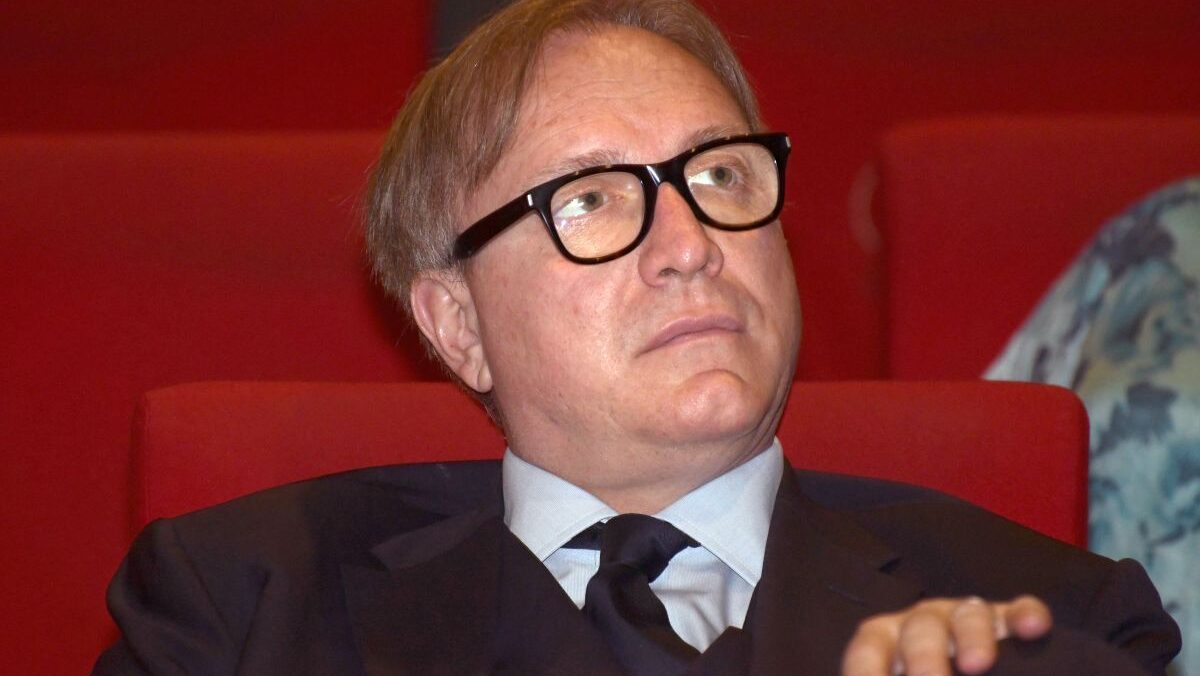 La Stampa torna sotto controllo torinese: ceduta da Gedi a SAE La Stampa torna sotto controllo torinese: ceduta da Gedi a SAE