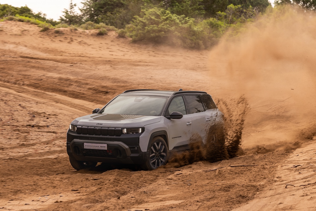 Compass 4xe off-road in Sardegna: dati tecnici e Selec-Terrain