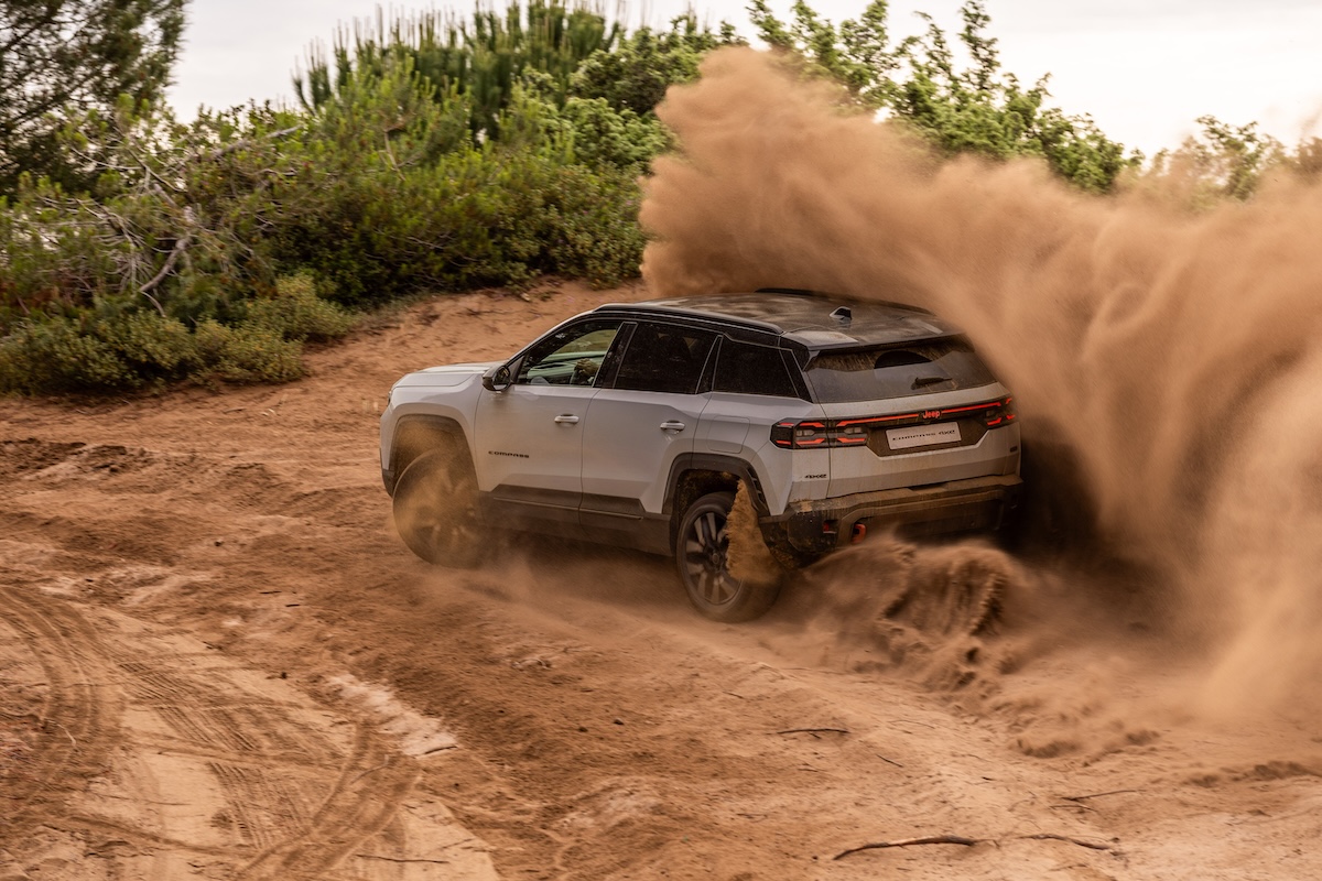 Compass 4xe off-road in Sardegna: dati tecnici e Selec-Terrain
