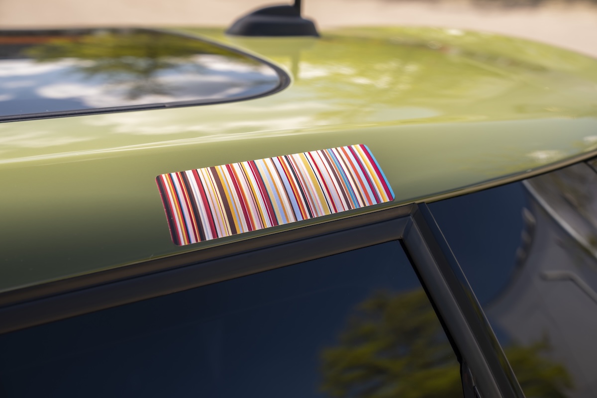 MINI Cooper, la serie speciale firmata Paul Smith