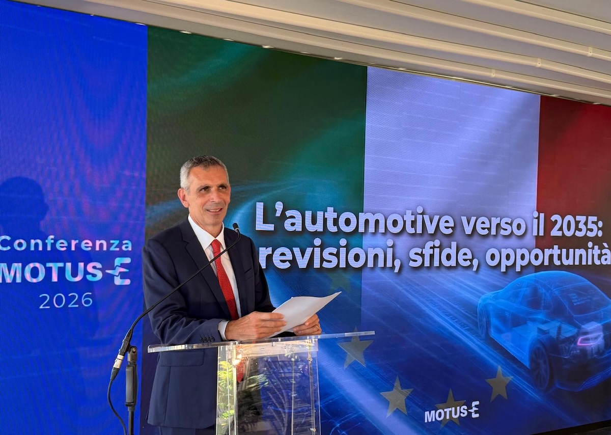 Auto elettriche, perché il ritardo italiano può costare caro