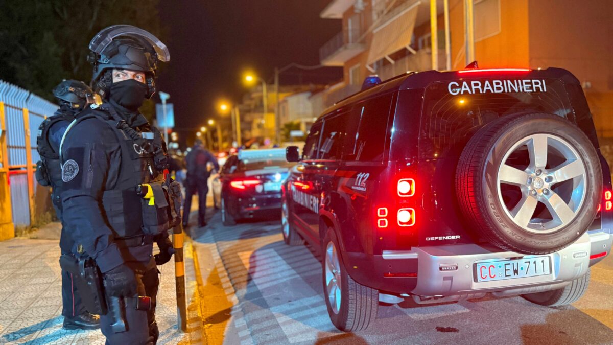 Attentato a Sigfrido Ranucci, quattro arresti. “Il commando pagato diverse migliaia di euro”