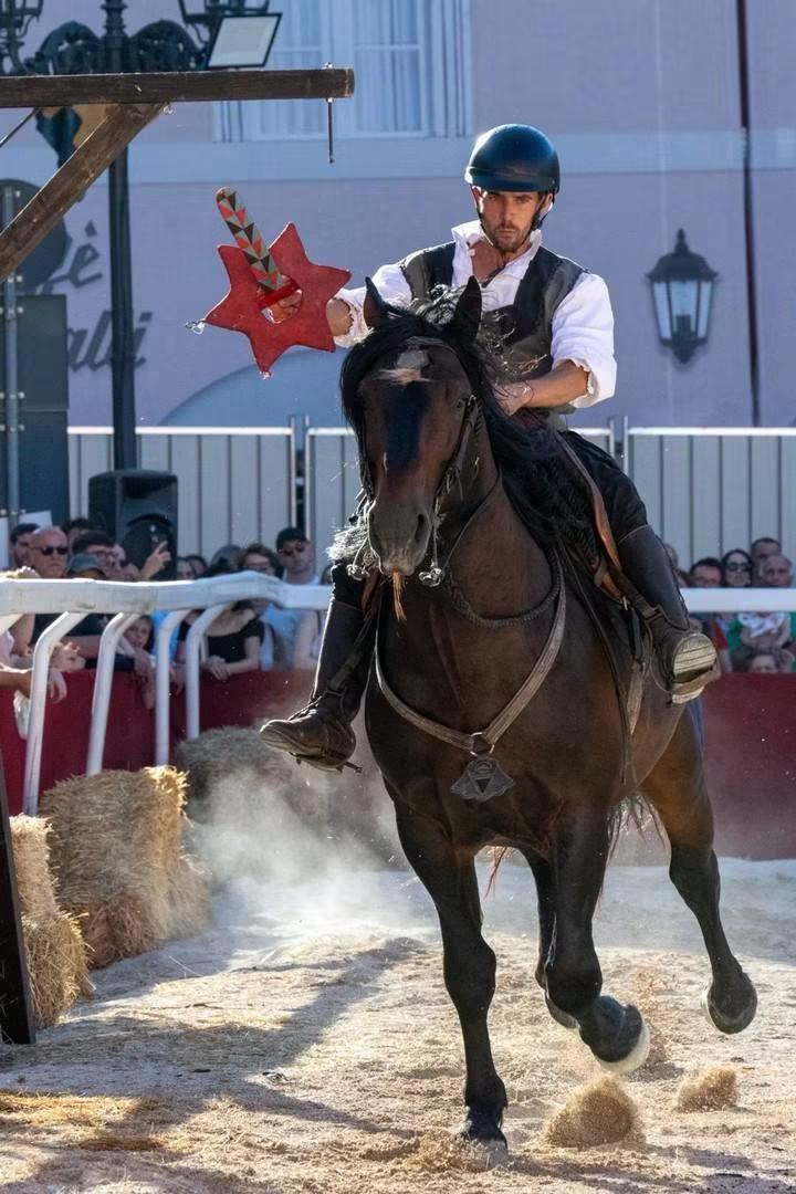 Il Lazio in costume tra storia, passioni e tradizioni Il Lazio in costume tra storia, passioni e tradizioni