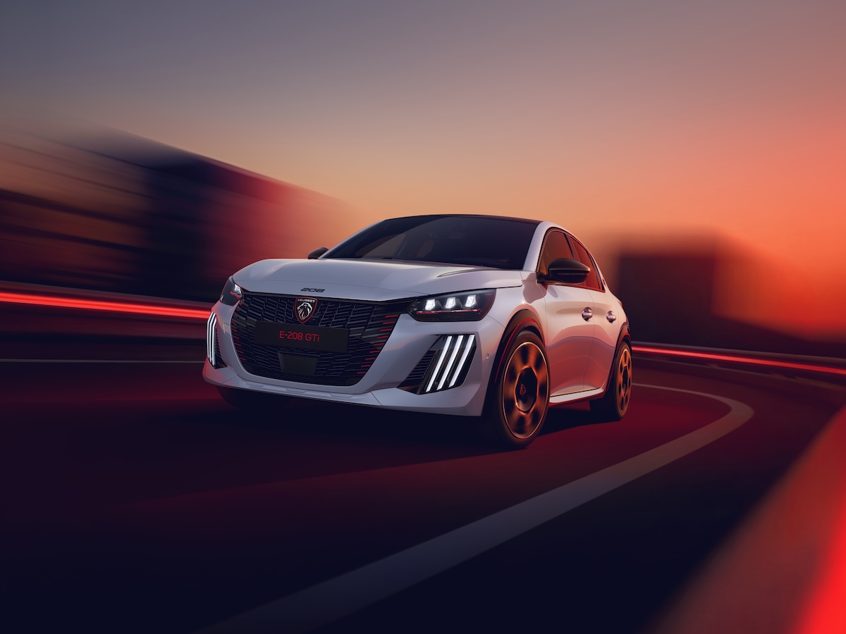 Peugeot E-208 GTi, la sportiva elettrica debutta a Le Mans Peugeot E-208 GTi, la sportiva elettrica debutta a Le Mans