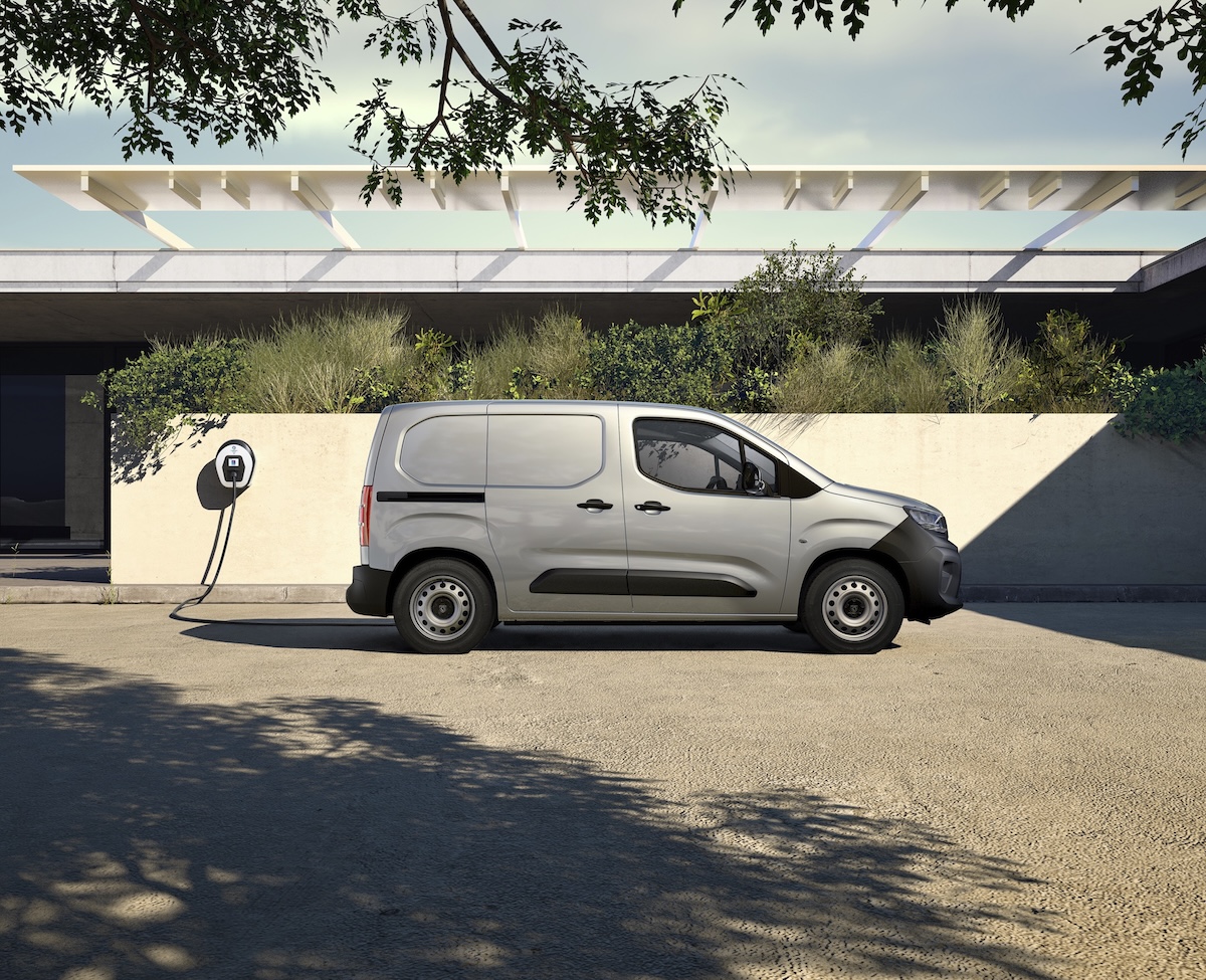 Peugeot Partner Active, il van compatto si rinnova Peugeot Partner Active, il van compatto si rinnova