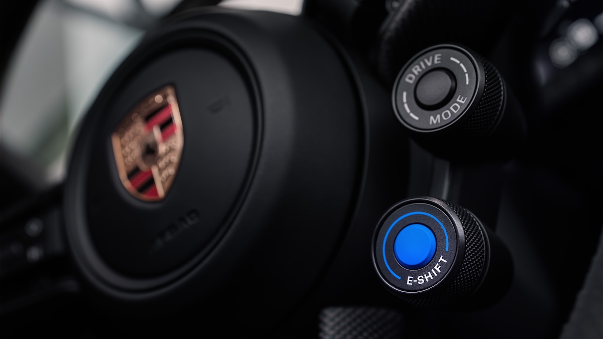 Porsche aggiorna Taycan tra pista, AI e autonomia