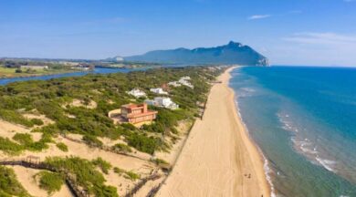 Effetto Hormuz sul litorale laziale? Tra rincari e geopolitica, più vacanze in prossimità per i romani
