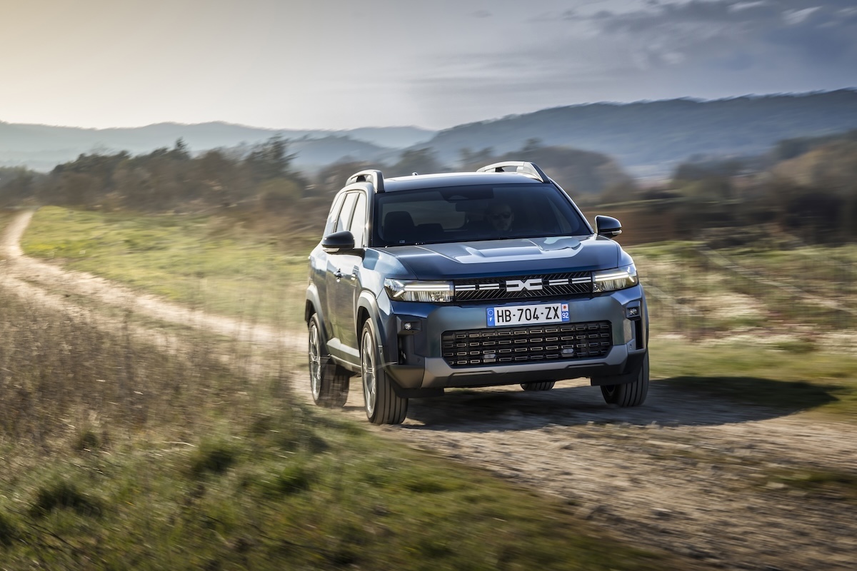 Bigster Hybrid 155, la nuova strategia C-SUV di Dacia Bigster Hybrid 155, la nuova strategia C-SUV di Dacia