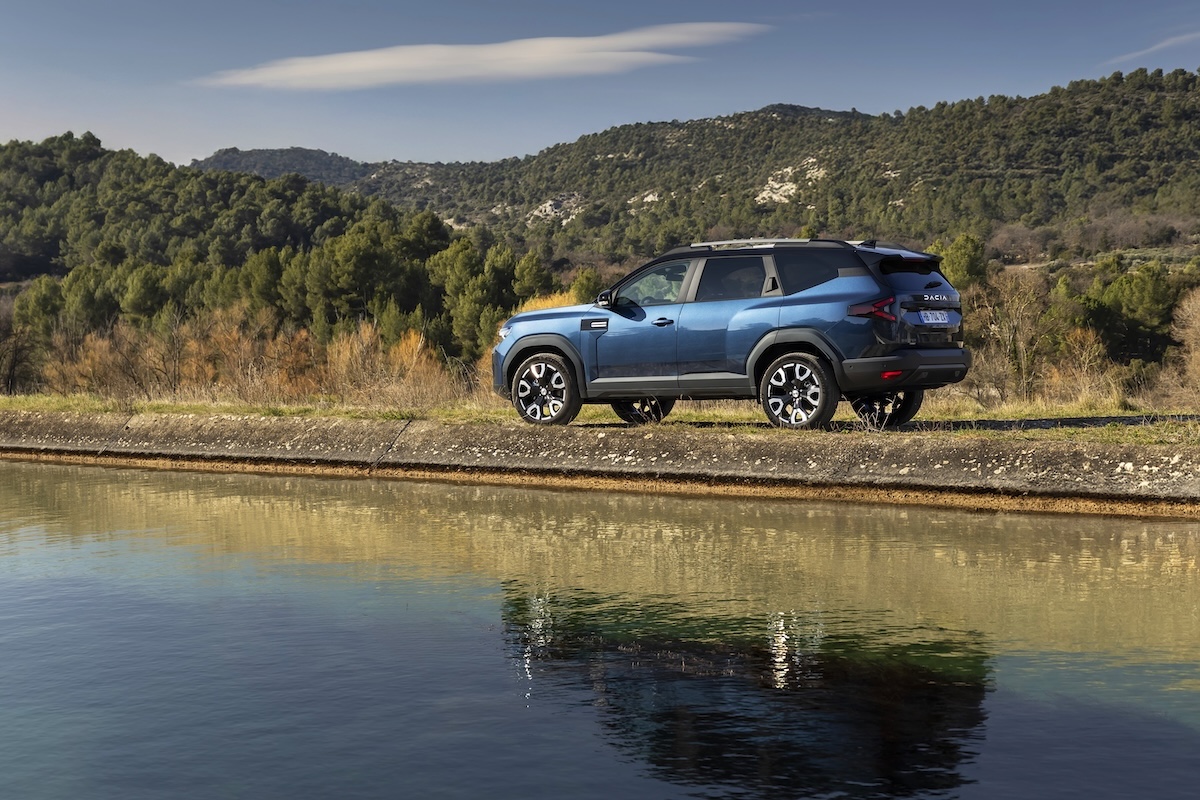 Bigster Hybrid 155, la nuova strategia C-SUV di Dacia Bigster Hybrid 155, la nuova strategia C-SUV di Dacia