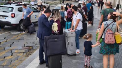 Taxi: le lunghe attese impattano negativamente sul turismo