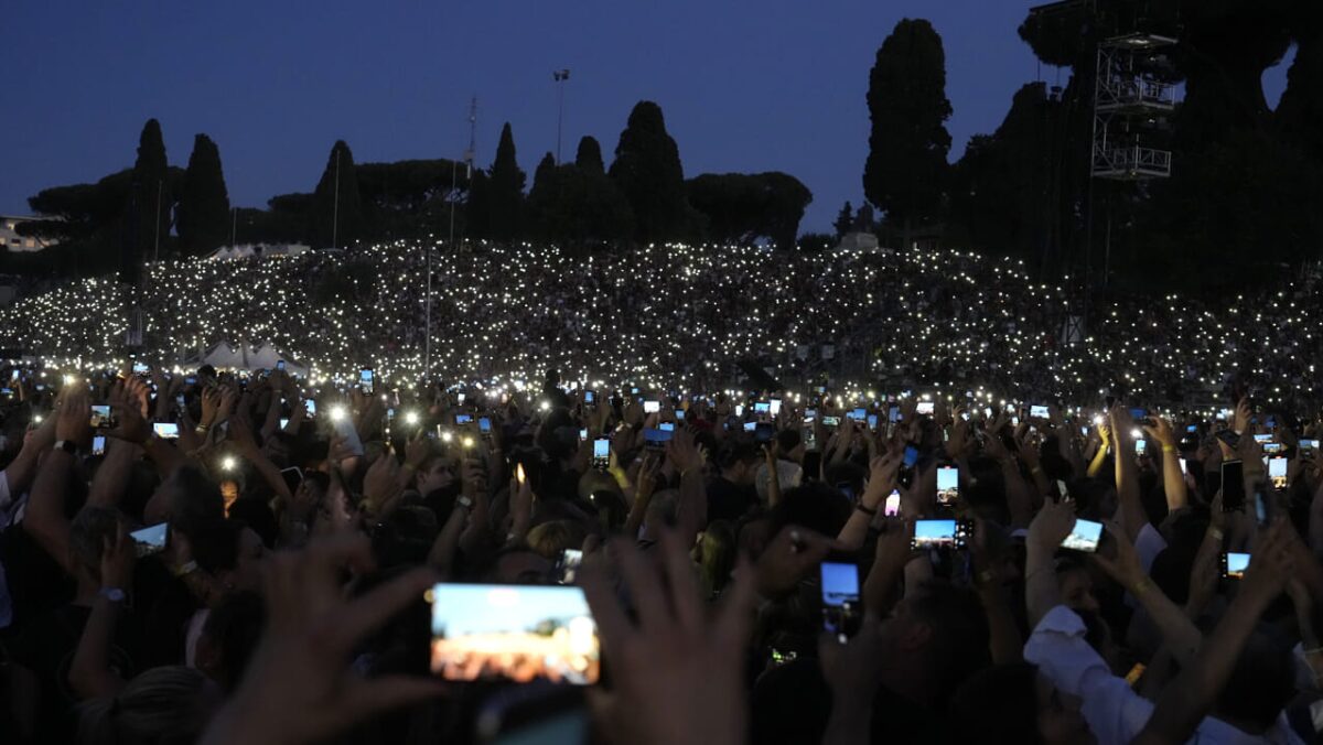 Il Circo è Massimo, i decibel pure. Anche il Campidoglio si attiva sul fronte dei live Il Circo è Massimo, i decibel pure. Anche il Campidoglio si attiva sul fronte dei live