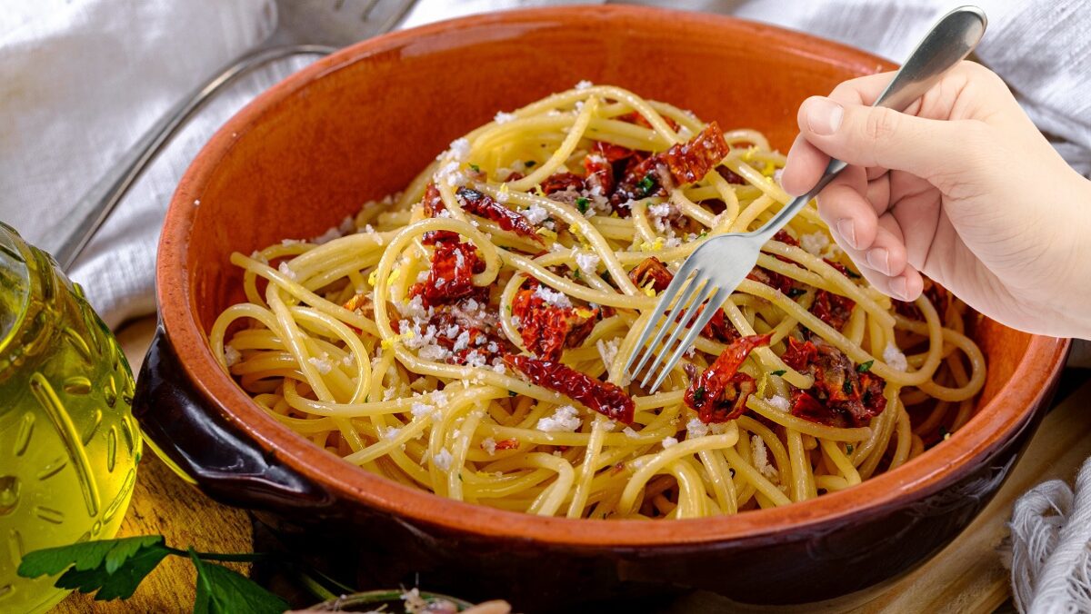 Che te voi magnà? Dove mangiare quando la fame ti assale alle due di notte