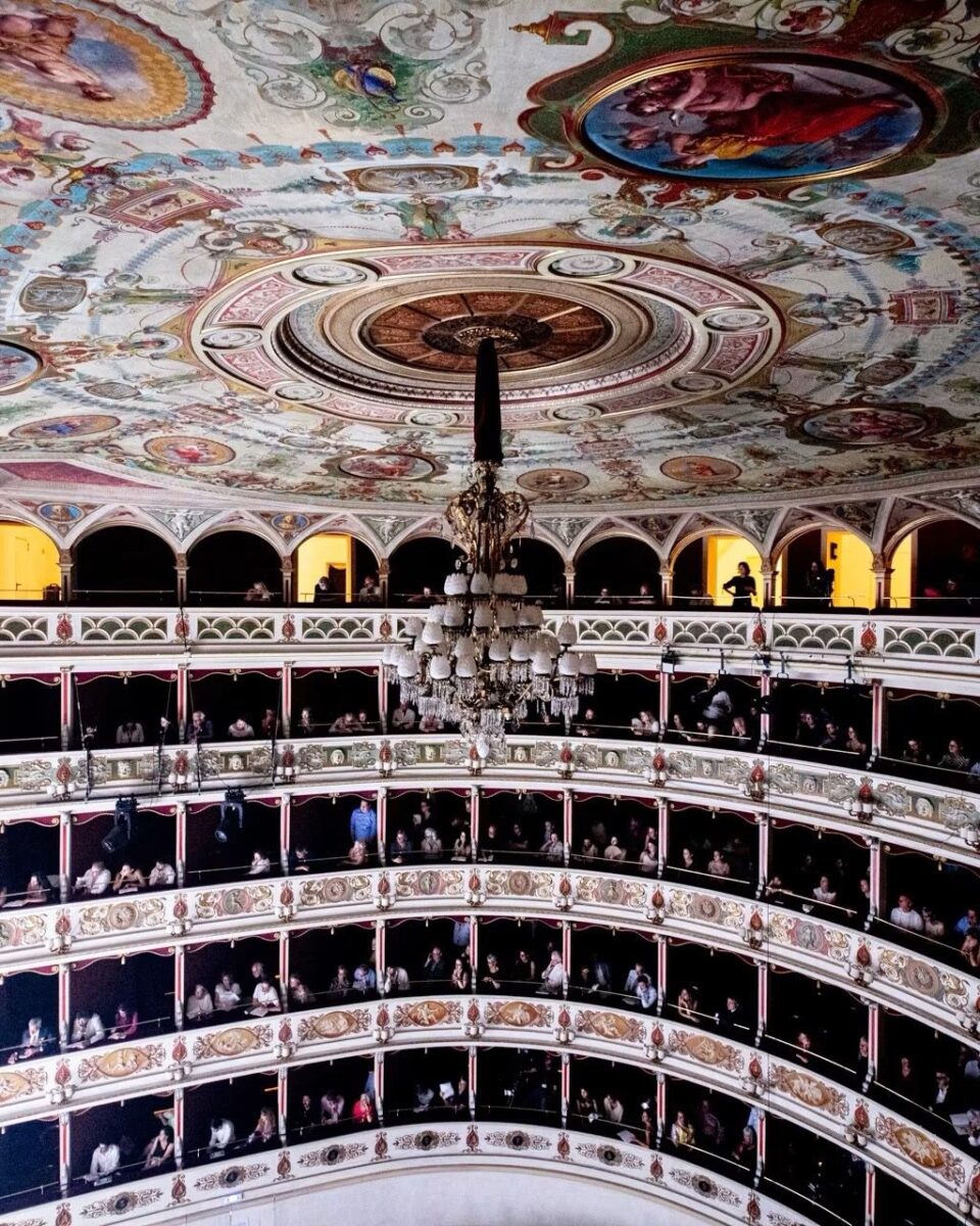 Nelle “radici” del Festival dei Due Mondi. Spoleto e il suo legame con l’Urbe da oltre duemila anni Nelle “radici” del Festival dei Due Mondi. Spoleto e il suo legame con l’Urbe da oltre duemila anni