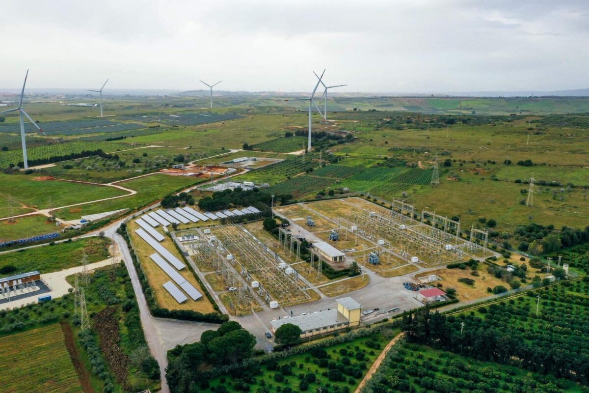 Terna, STEG e Hitachi Energy: aggiudicata la gara da 770 milioni di euro per il progetto Elmed Terna, STEG e Hitachi Energy: aggiudicata la gara da 770 milioni di euro per il progetto Elmed
