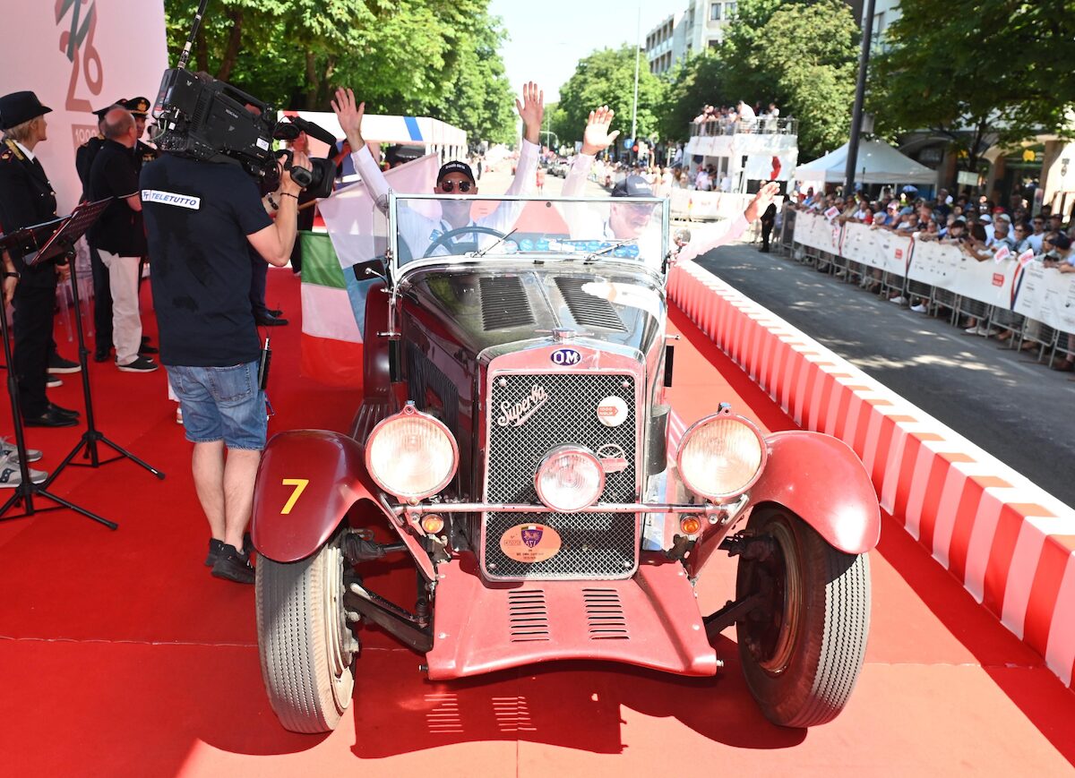Tonconogy vince la 1000 Miglia 2026 su Alfa Romeo Tonconogy vince la 1000 Miglia 2026 su Alfa Romeo