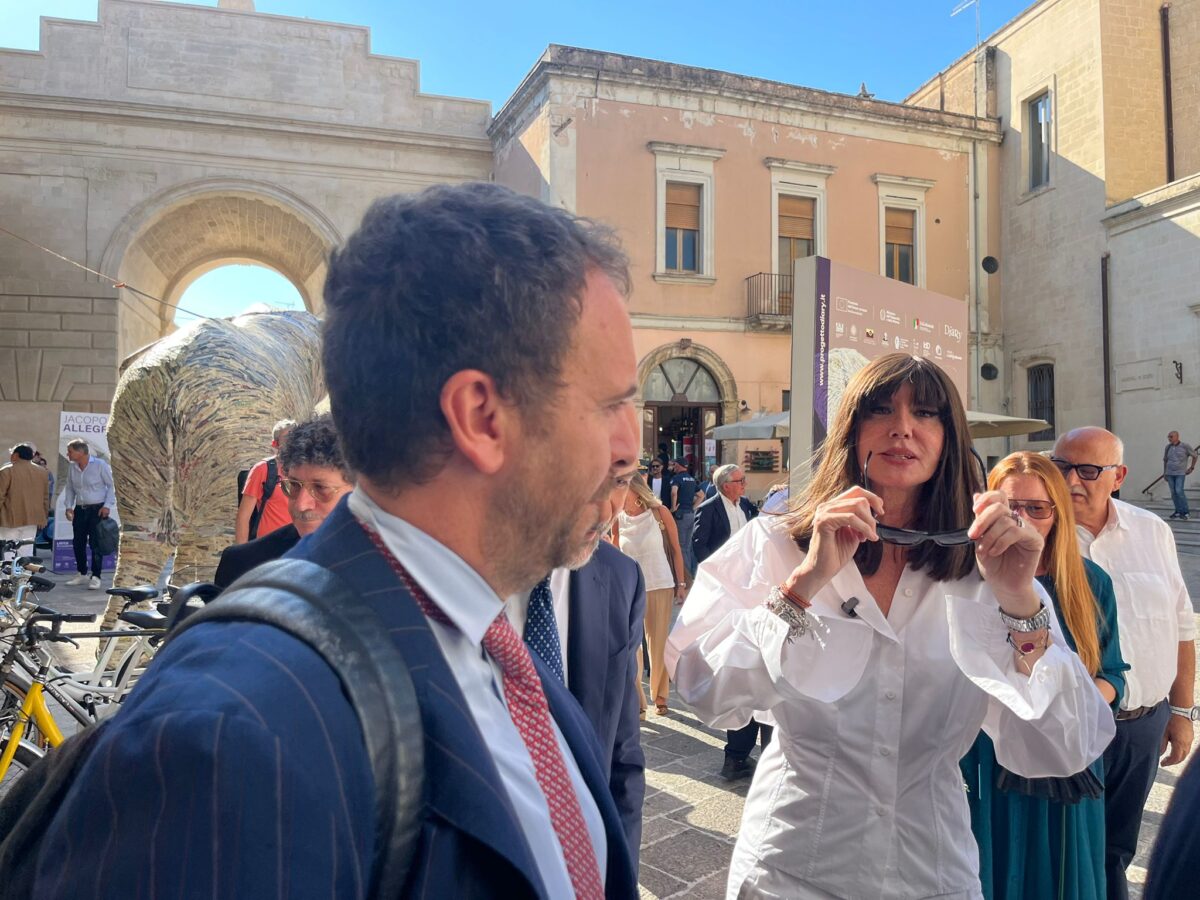 Affaritaliani a Lecce con Bernini e Mantovano: la cartapesta diventa futuro con il master tra tradizione e innovazione