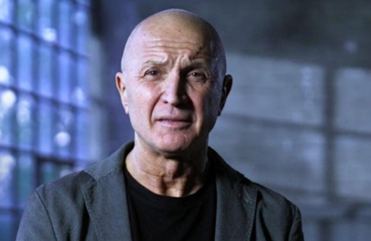 Ascolti tv, colpo grosso di Iannacone con “Che ci faccio qui”: brusca frenata per Berlinguer Ascolti tv, colpo grosso di Iannacone con “Che ci faccio qui”: brusca frenata per Berlinguer