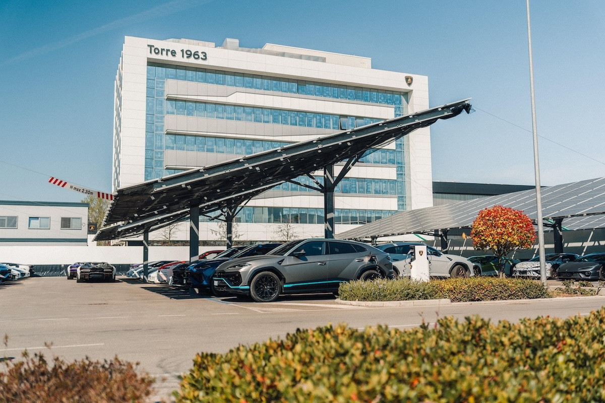 Lamborghini, la sostenibilità entra nella fabbrica delle supercar