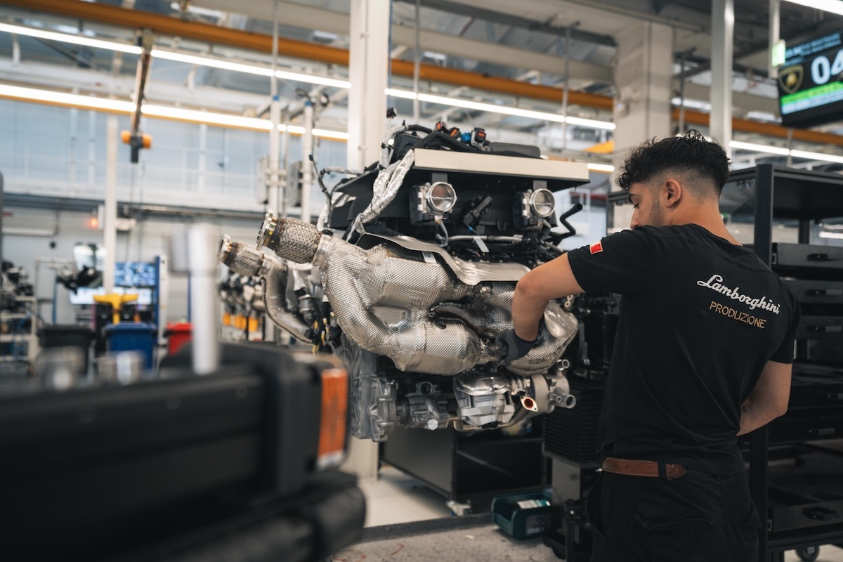 Lamborghini, la sostenibilità entra nella fabbrica delle supercar
