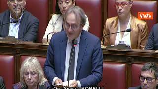 Ok Camera a ddl nucleare, Bonelli: Governo vuole fare carta straccia della democrazia