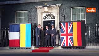 Zelensky a Londra a Downing Street per vertice con Starmer Macron e Merz