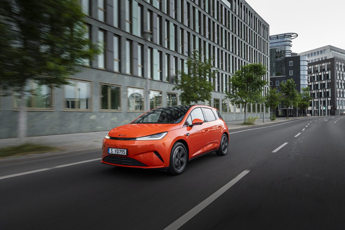 BYD Dolphin G DM-i, la plug-in che sfida l’Europa BYD Dolphin G DM-i, la plug-in che sfida l’Europa