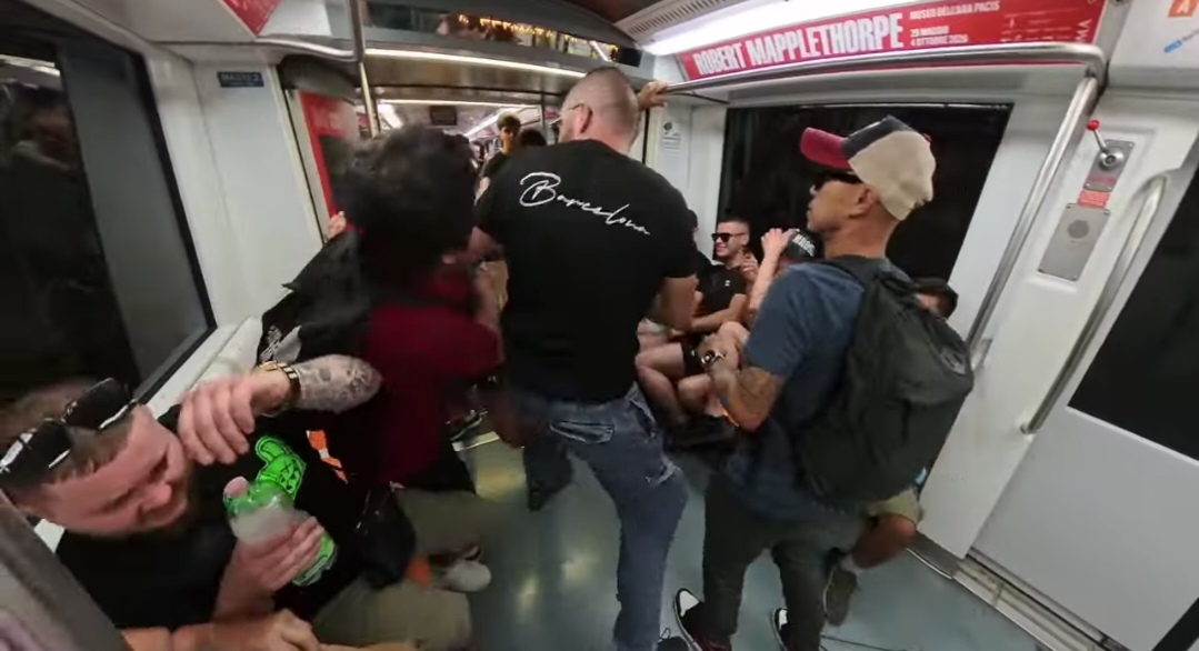 Rissa in metro A, dai borseggi alle visualizzazioni: quando la sicurezza urbana alimenta il motore dell’engagement