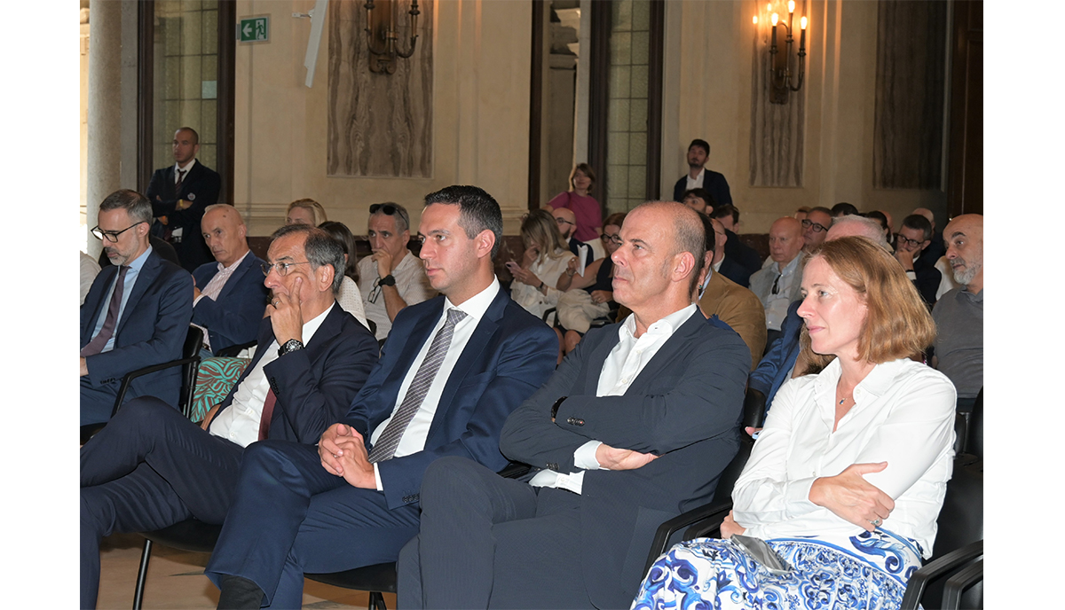 Il CES di Las Vegas presentato a Milano per il futuro tecnologico internazionale Il CES di Las Vegas presentato a Milano per il futuro tecnologico internazionale