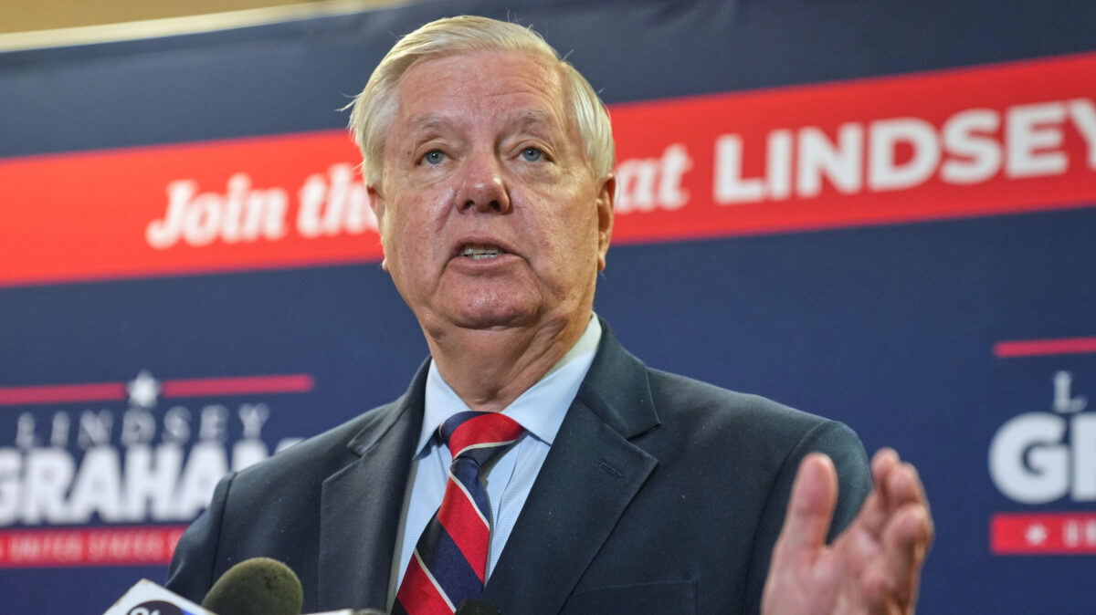 Lindsey Graham morto improvvisamente, Trump e Netanyahu rendono omaggio al senatore repubblicano e alleato di Israele Lindsey Graham morto improvvisamente, Trump e Netanyahu rendono omaggio al senatore repubblicano e alleato di Israele