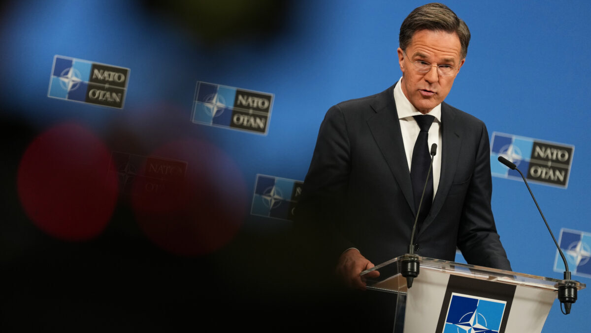 Vertice Nato ad Ankara, Rutte lancia il piano da 40 miliardi di euro contro la minaccia dei droni Vertice Nato ad Ankara, Rutte lancia il piano da 40 miliardi di euro contro la minaccia dei droni