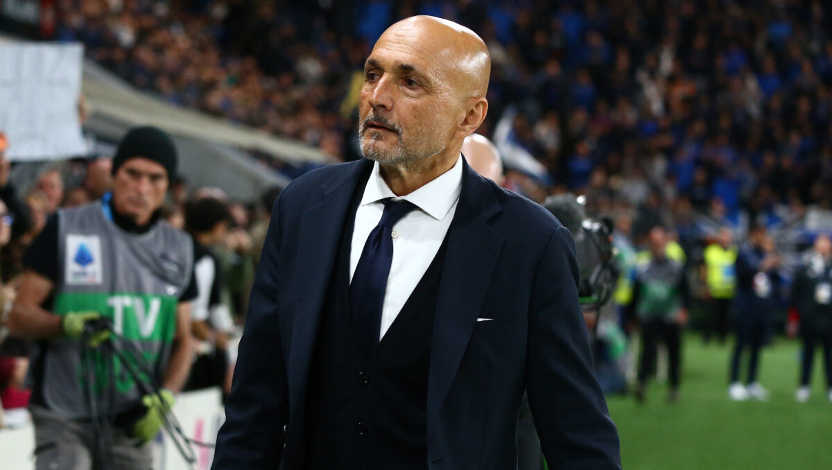 Juventus, Spalletti gela i tifosi sullo scudetto e apre a Vlahovic: servono rinforzi, la rosa è ancora incompleta Juventus, Spalletti gela i tifosi sullo scudetto e apre a Vlahovic: servono rinforzi, la rosa è ancora incompleta