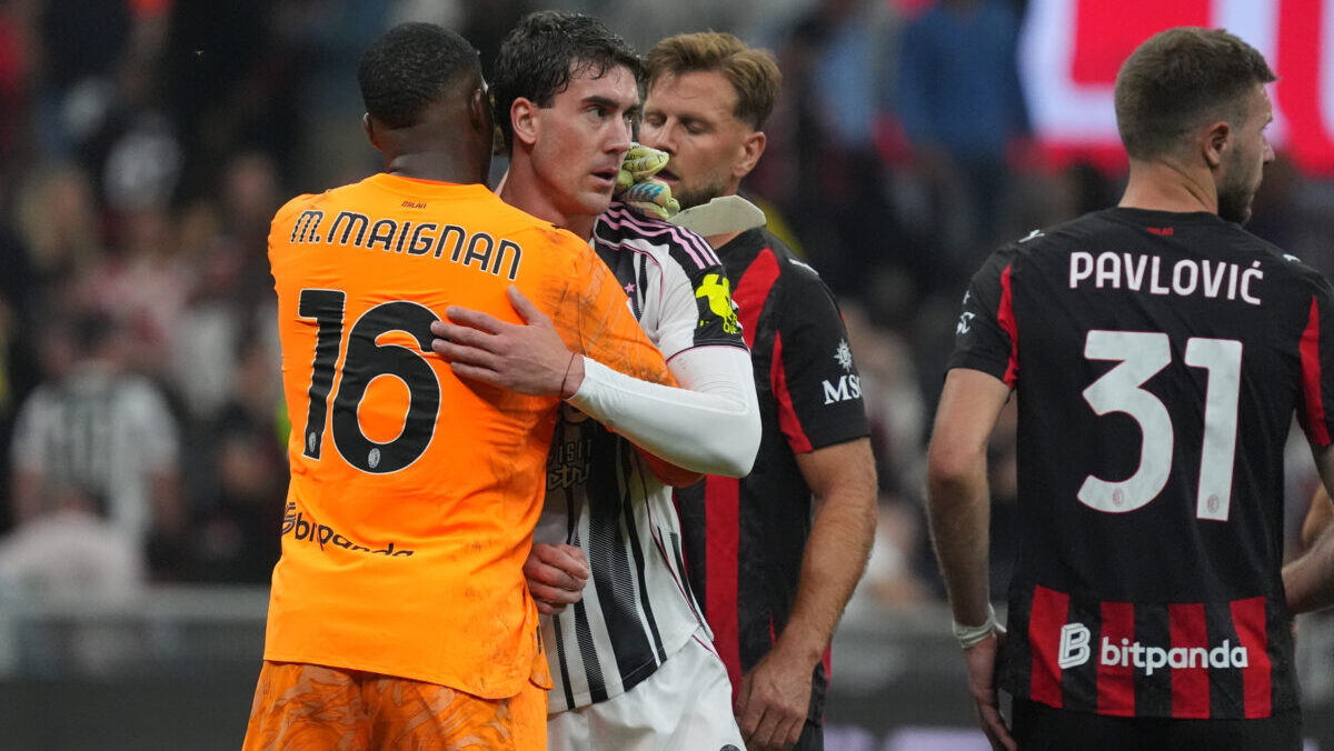 Europa League, ufficiali i premi: ecco quando possono guadagnare Milan e Juventus Europa League, ufficiali i premi: ecco quando possono guadagnare Milan e Juventus