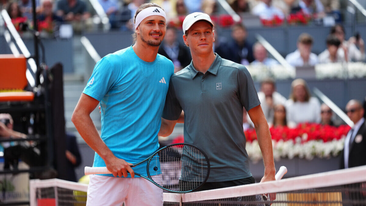 Sinner-Zverev, oggi si fa la storia: precedenti, orario e dove guardare la finale di Wimbledon in tv e streaming Sinner-Zverev, oggi si fa la storia: precedenti, orario e dove guardare la finale di Wimbledon in tv e streaming