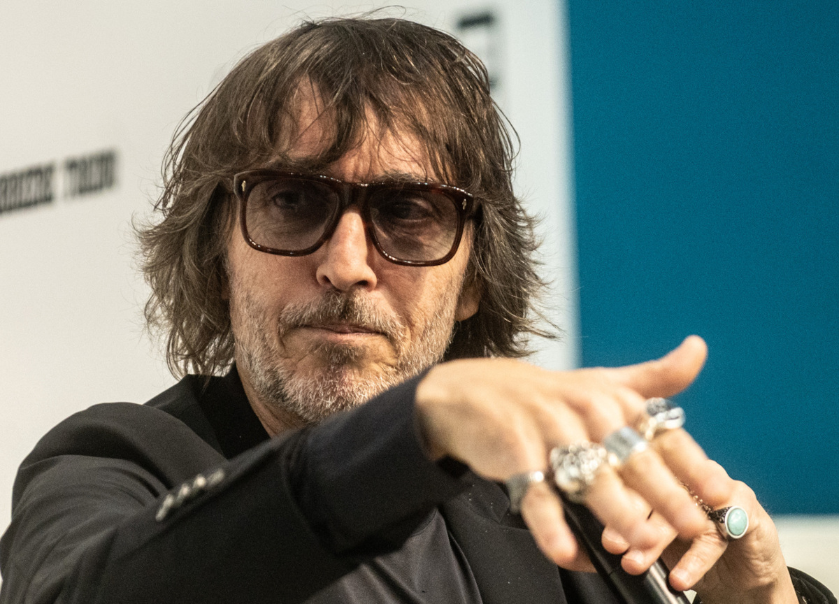 Cruciani: “La volta che Sgarbi non mi fece entrare nel suo harem con Malena e altre donne” Cruciani: “La volta che Sgarbi non mi fece entrare nel suo harem con Malena e altre donne”