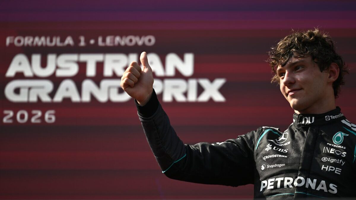 F1, Antonelli beffa Hamilton e vince la Sprint a Silverstone