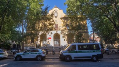 Milano, 28enne si tuffa di notte nella piscina Romano e muore annegato