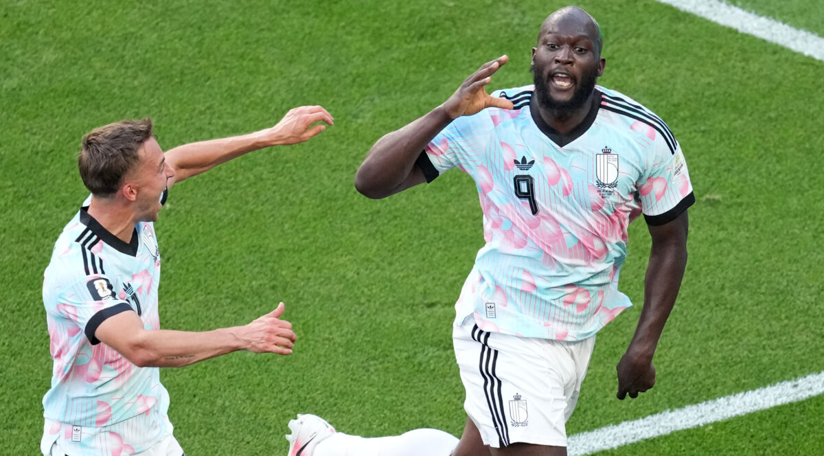 Mondiali 2026, Usa-Belgio: Trump trollato da tutti, il web si scatena e sul profilo Instagram dei Diavoli Rossi… Mondiali 2026, Usa-Belgio: Trump trollato da tutti, il web si scatena e sul profilo Instagram dei Diavoli Rossi…
