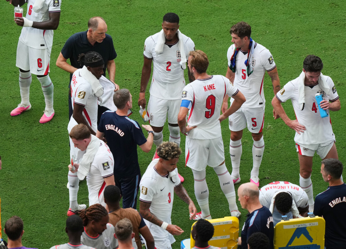 Mondiali 2026, “hydration break” e “half-time show” di 25 minuti. Il business che stravolge le regole Mondiali 2026, “hydration break” e “half-time show” di 25 minuti. Il business che stravolge le regole