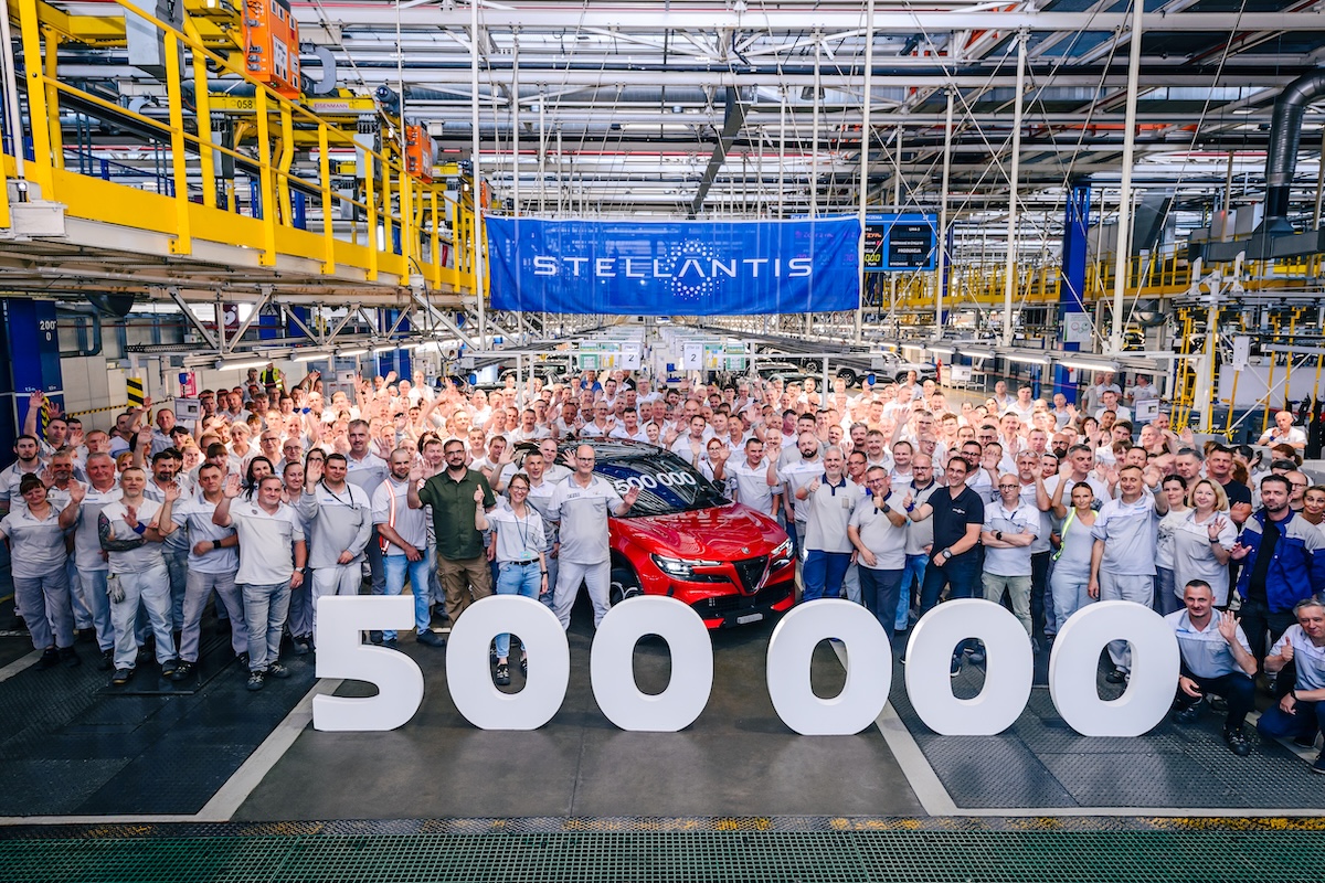 Stellantis Tychy festeggia 500.000 B-SUV con Alfa Romeo Junior