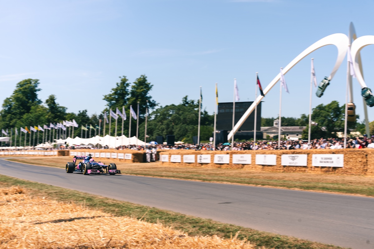 Alpine A110 elettrica, la strategia parte da Goodwood