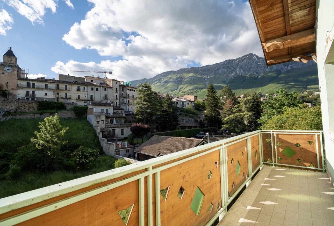 Ad alta quota cercando il fresco, i romani fuggono dalla città verso le vette più vicine