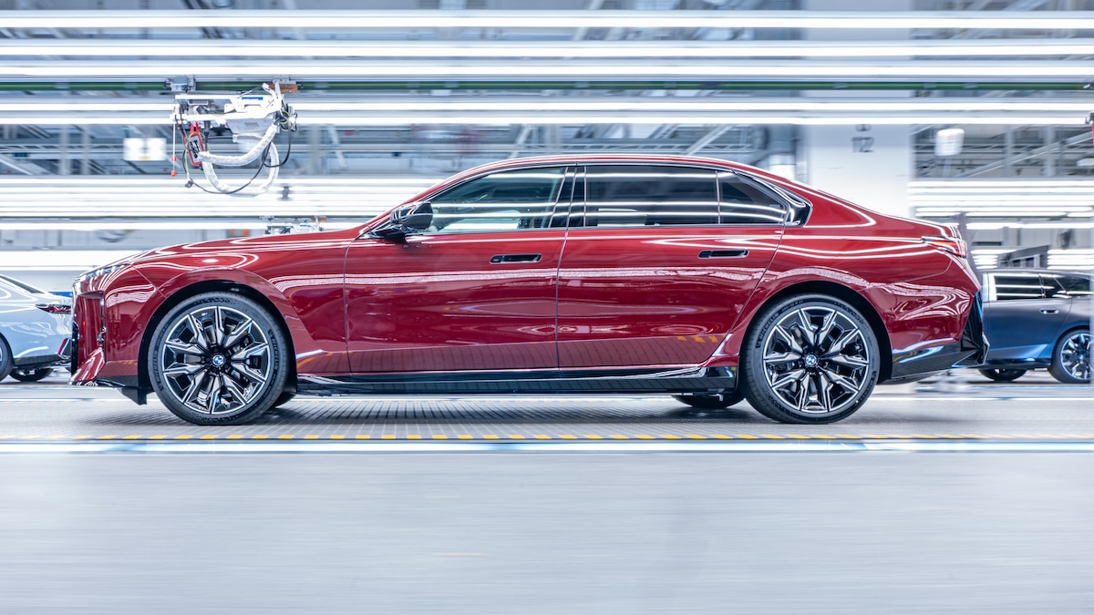 BMW Serie 7, la Neue Klasse entra in produzione BMW Serie 7, la Neue Klasse entra in produzione