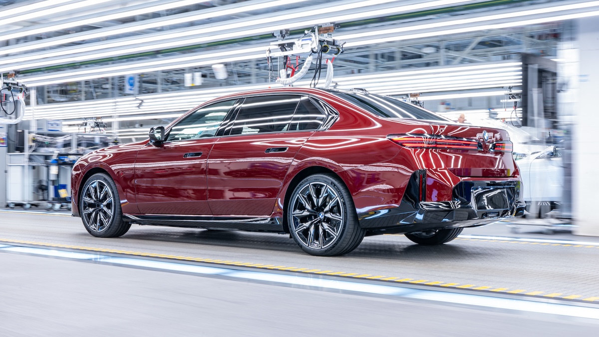 BMW Serie 7, la Neue Klasse entra in produzione BMW Serie 7, la Neue Klasse entra in produzione