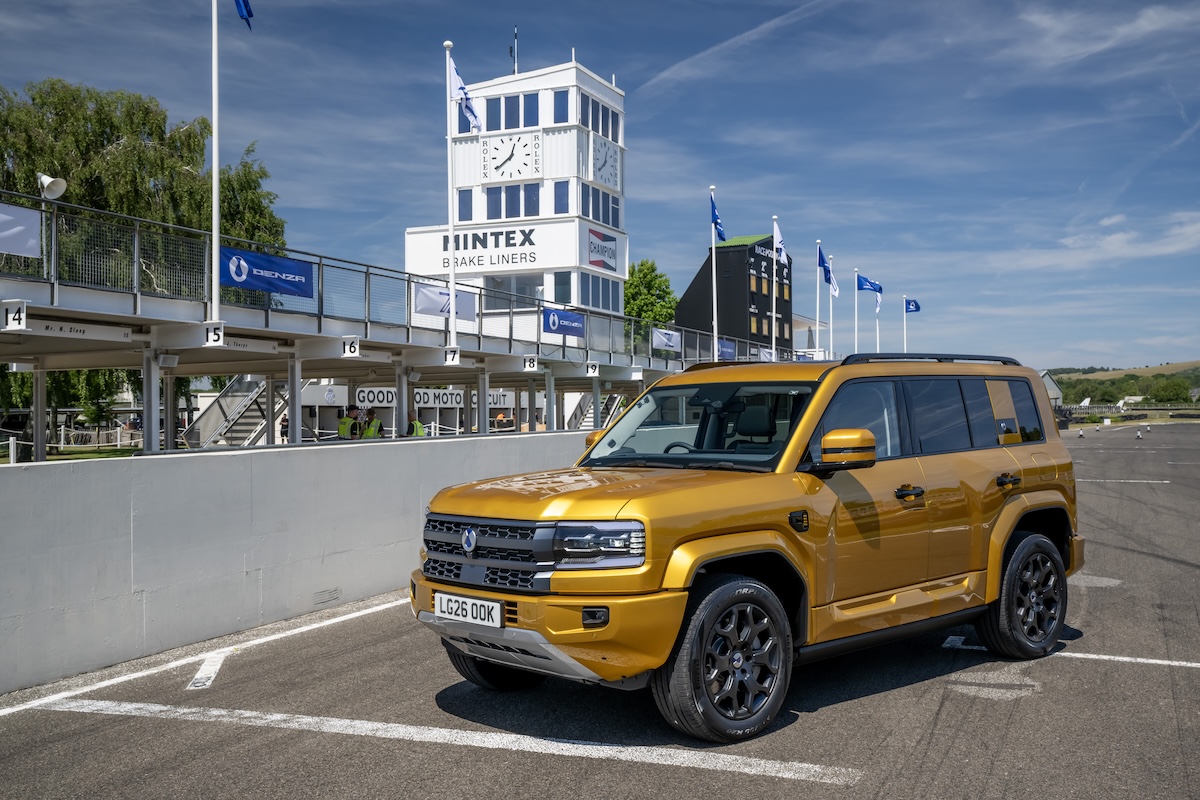 DENZA svela BAO 5: 544 CV e capacità off-road da record