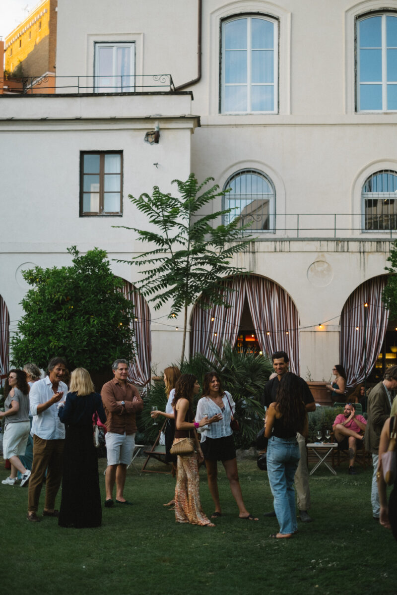L’Oratorio Trastevere rinasce tra le fronde: il giardino segreto sul Lungotevere diventa il nuovo indirizzo dell’estate romana L’Oratorio Trastevere rinasce tra le fronde: il giardino segreto sul Lungotevere diventa il nuovo indirizzo dell’estate romana