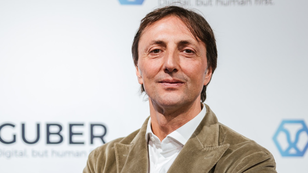 Guber Banca cambia sede a Milano, Becchetti: “Passaggio coerente con la nostra crescita” Guber Banca cambia sede a Milano, Becchetti: “Passaggio coerente con la nostra crescita”