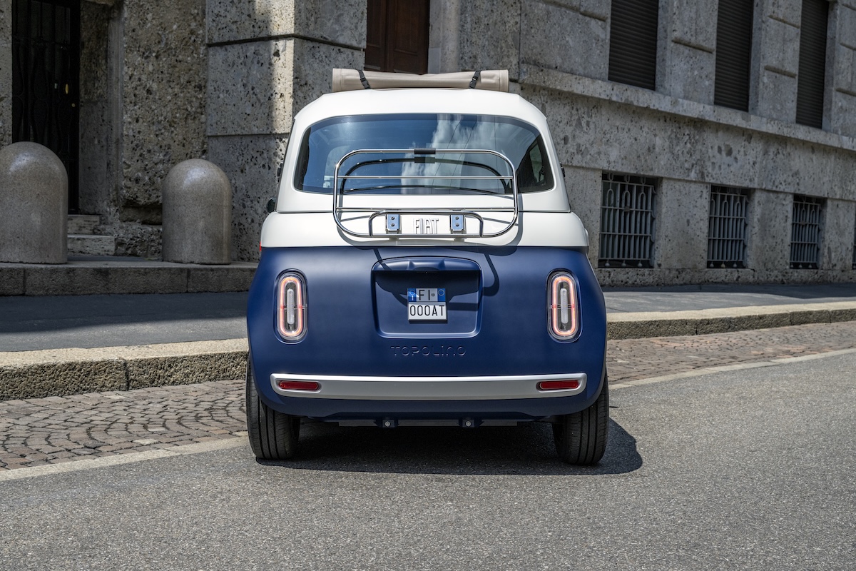 Fiat Topolino Vilebrequin, debutta il tetto in tela Fiat Topolino Vilebrequin, debutta il tetto in tela
