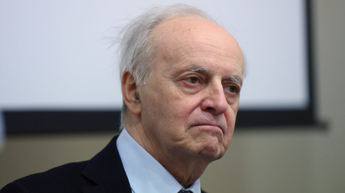 Caso Roggero, Davigo: “La differenza tra vendetta e difesa non è un’opinione. Smettiamola con le sceneggiate” Caso Roggero, Davigo: “La differenza tra vendetta e difesa non è un’opinione. Smettiamola con le sceneggiate”