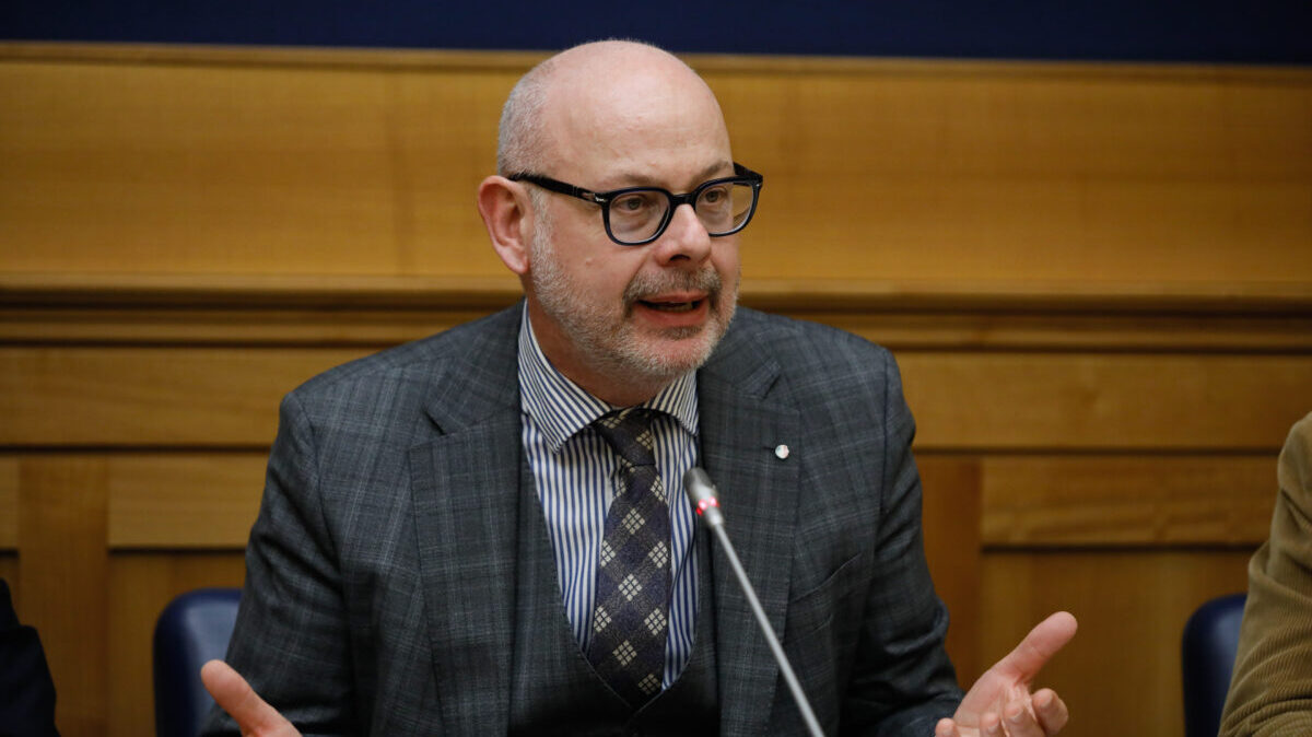 Riconoscimento facciale, de Bertoldi (Lcd-Lega): “Il Pd si ricordi che il Grande Fratello è tipico dei paesi comunisti” Riconoscimento facciale, de Bertoldi (Lcd-Lega): “Il Pd si ricordi che il Grande Fratello è tipico dei paesi comunisti”