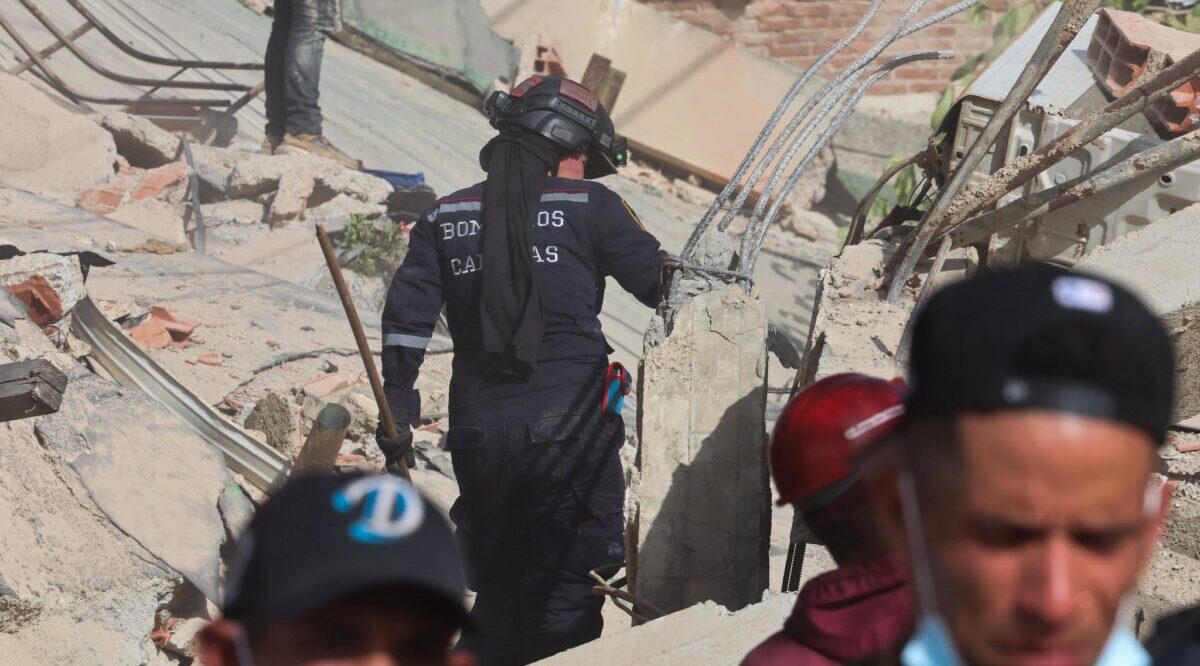 Terremoto in Venezuela, sale ancora il bilancio delle vittime: 2.645 morti a dieci giorni dal sisma Terremoto in Venezuela, sale ancora il bilancio delle vittime: 2.645 morti a dieci giorni dal sisma